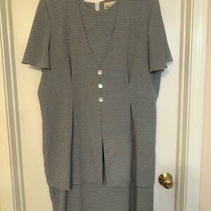 Kathie Lee Midi Dress